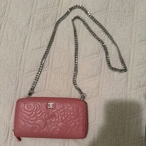 Chanel Caviar Camellia Embossed Leather Wallet Crossbody - Lambskin Pink Floral